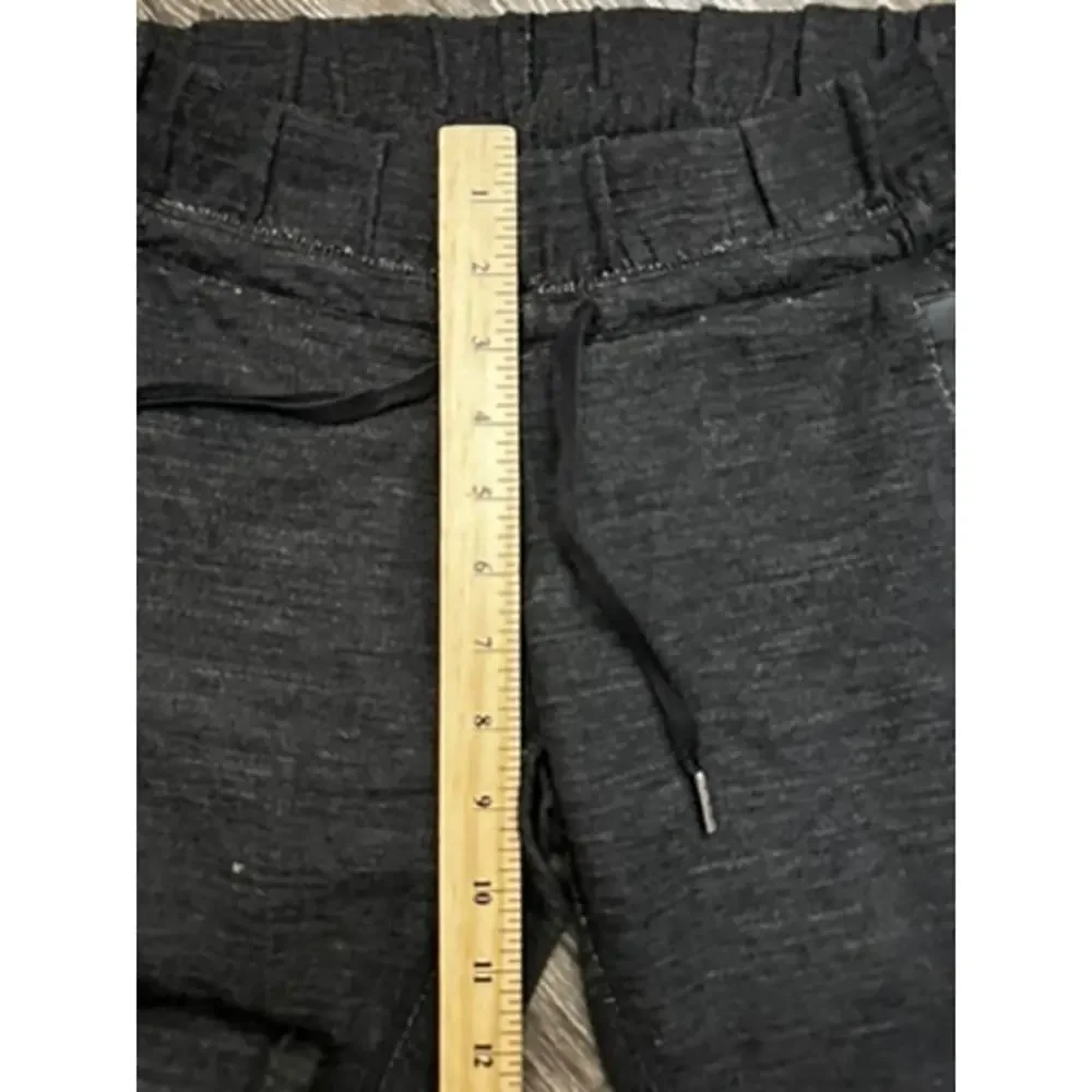 Lululemon Womens Sattva Pant size 10 Black